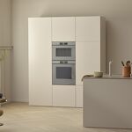 Превью картинка Электрический духовой шкаф V-ZUG Combair V6000 45 C6T-21050 черное стекло #4