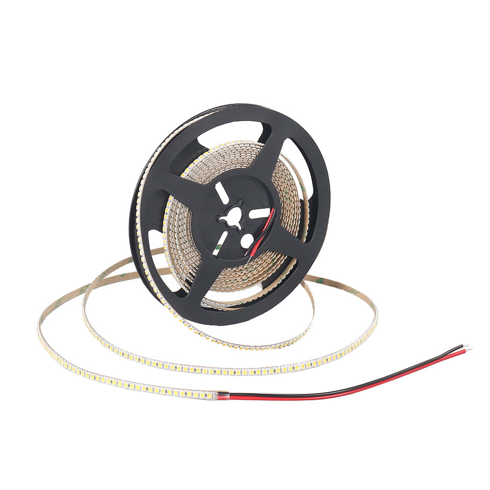Фото Светодиодная лента DLIGHT NEO, ширина 5 мм, длина 5000 мм, 240 led/м, 12 V, 10 W/м, дневной (4000K)